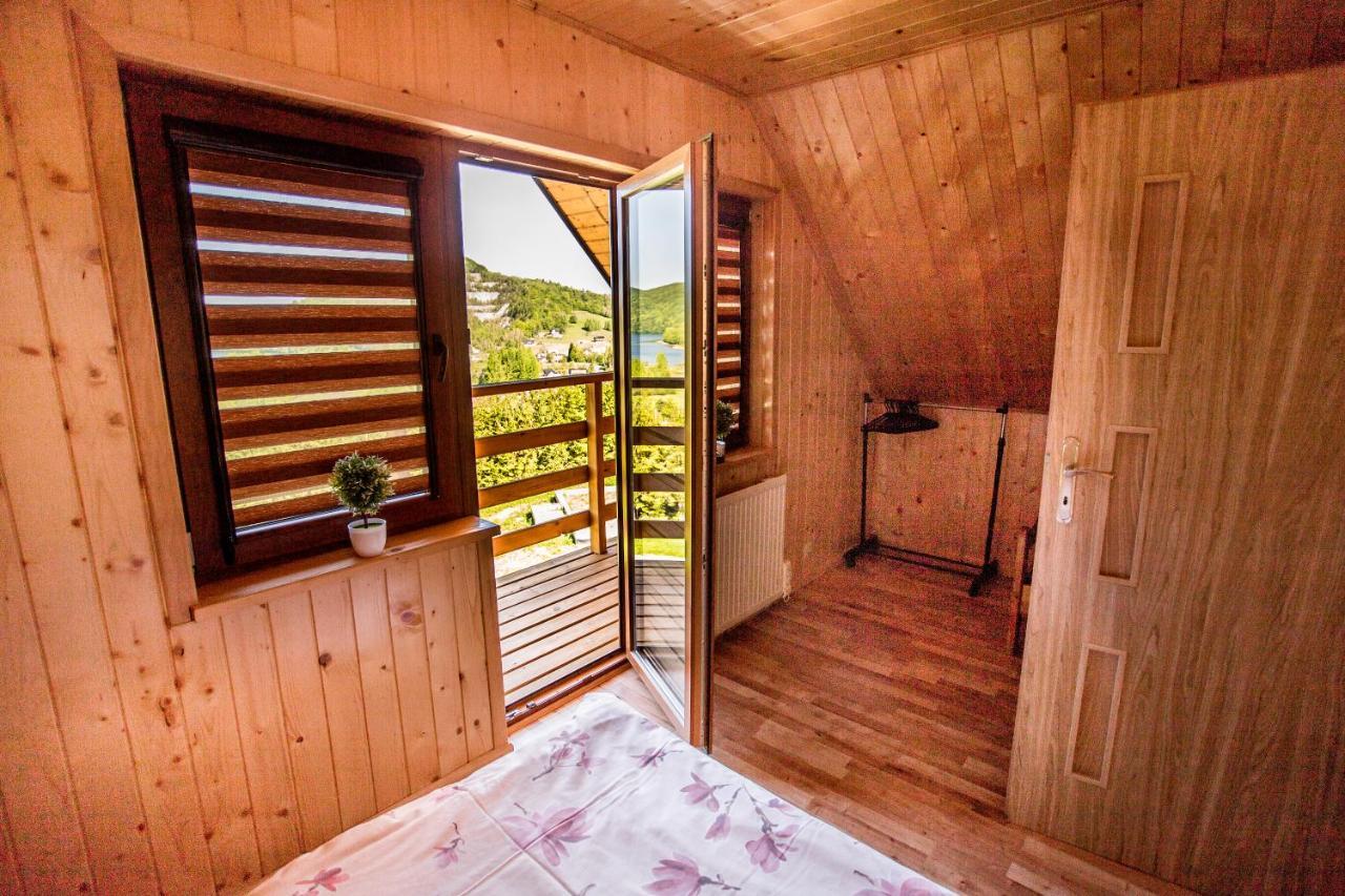 Chaty Na Cholewicy Domki Caloroczne Solina  Dış mekan fotoğraf